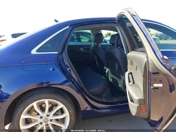 WAUGMAF4XKN001078 2019 AUDI A4 - Image 8