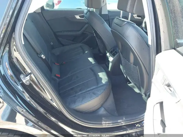 WAUGMAF4XKN002733 2019 AUDI A4 - Image 8