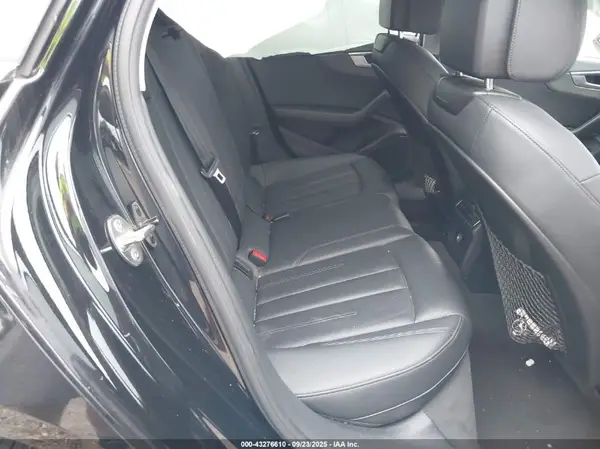 WAUGMAF4XKN004708 2019 AUDI A4 - Image 8