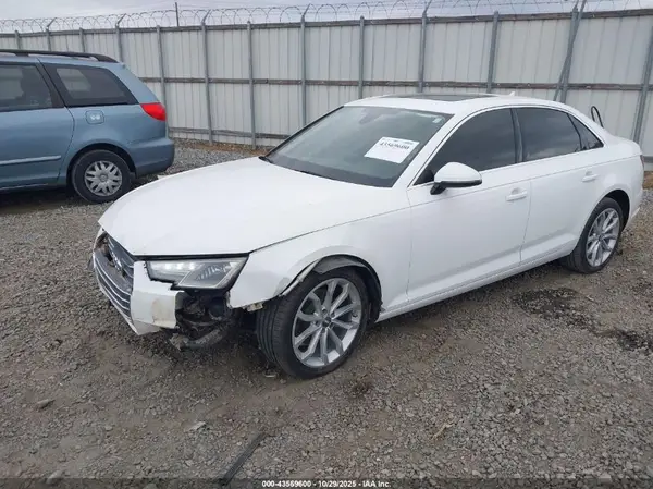WAUGMAF4XKN006247 2019 AUDI A4 - Image 2