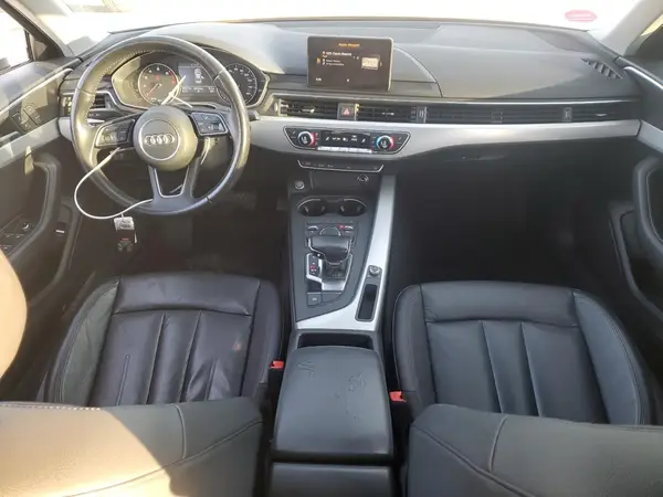 WAUGNAF40HN010829 2017 AUDI A4 - Image 8