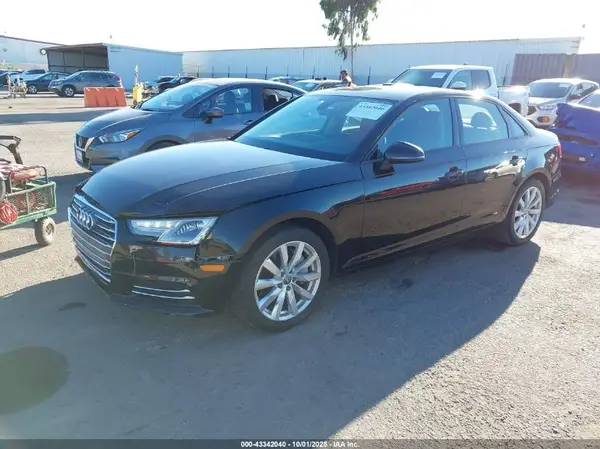WAUGNAF40HN059044 2017 AUDI A4 - Image 2
