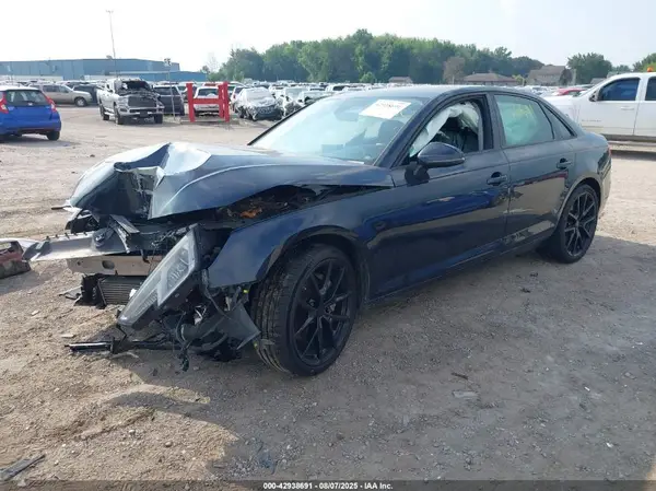 WAUGNAF41HN005350 2017 AUDI A4 - Image 2