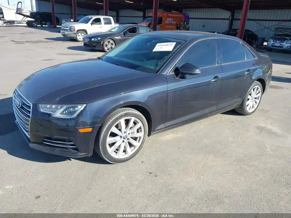 WAUGNAF41HN026621 2017 AUDI A4 - Image 2