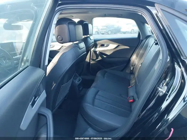 WAUGNAF42HN011030 2017 AUDI A4 - Image 8