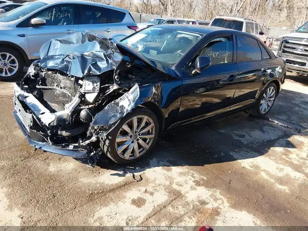 WAUGNAF43HN017080 2017 AUDI A4 - Image 2