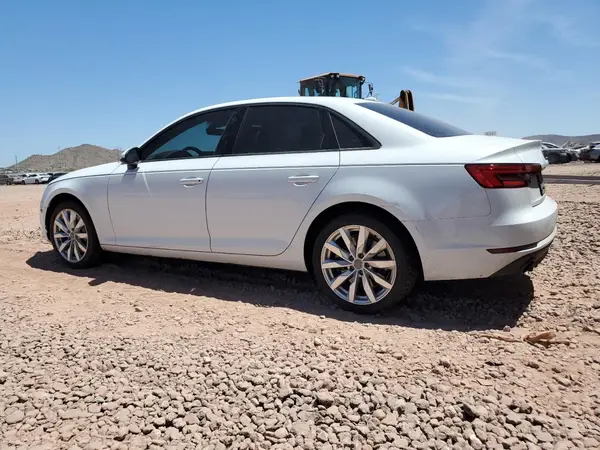 WAUGNAF43HN029455 2017 AUDI A4 - Image 2