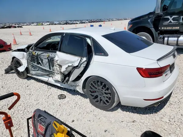 WAUGNAF44HN006332 2017 AUDI A4 - Image 2
