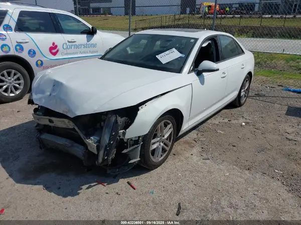 WAUGNAF44HN057278 2017 AUDI A4 - Image 2