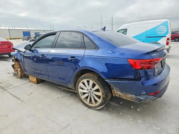 WAUGNAF45HN013337 2017 AUDI A4 - Image 2