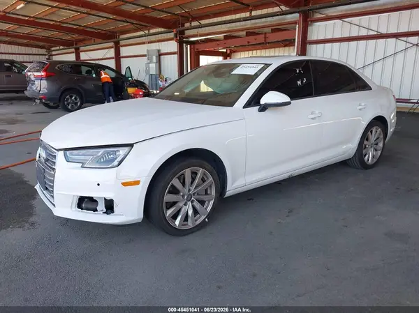 WAUGNAF47HN005417 2017 AUDI A4 - Image 2