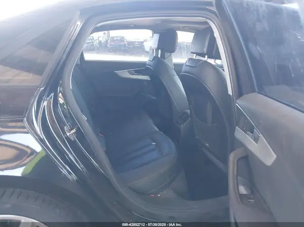 WAUGNAF48HN025580 2017 AUDI A4 - Image 8