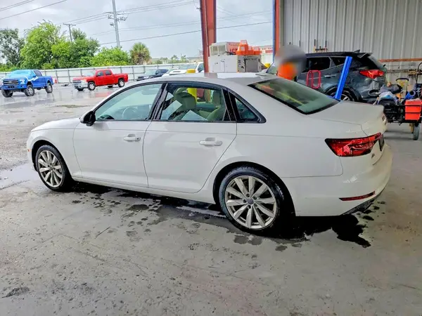 WAUGNAF49HN022056 2017 AUDI A4 - Image 2