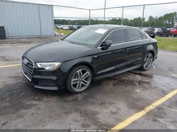 WAUGUGFF0J1027957 2018 AUDI A3 - Image 2