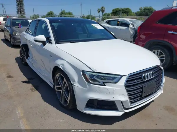 WAUGUGFF1J1029393 2018 AUDI A3 - Image 1