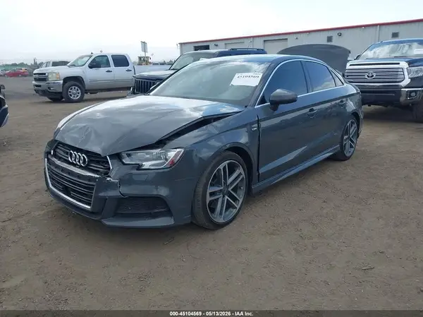WAUGUGFF2J1025725 2018 AUDI A3 - Image 2