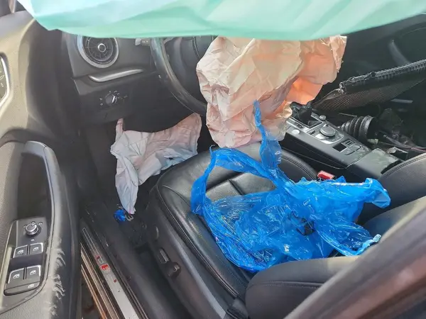 WAUGUGFF3H1031284 2017 AUDI A3 - Image 8