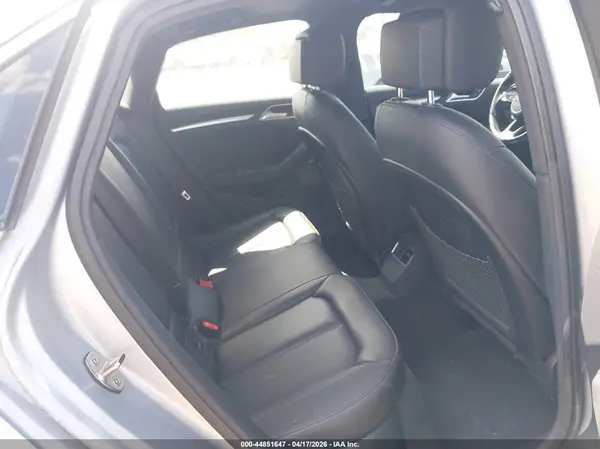 WAUGUGFF3H1041247 2017 AUDI A3 - Image 8