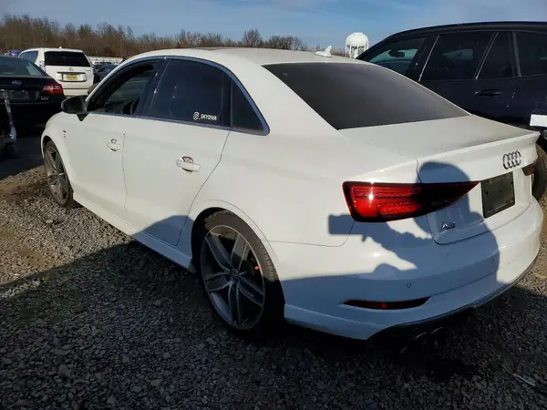 WAUGUGFF3J1064727 2018 AUDI A3 - Image 2