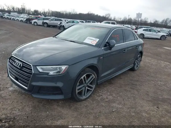 WAUGUGFF5J1090486 2018 AUDI A3 - Image 2