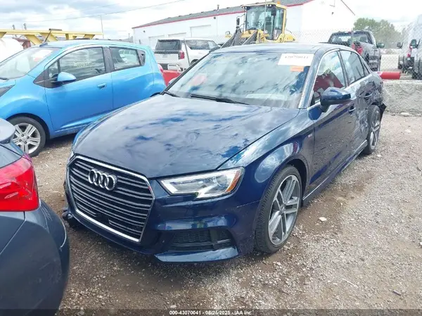 WAUGUGFF7H1035676 2017 AUDI A3 - Image 2