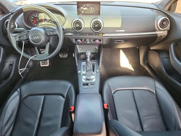 WAUGUGFF9J1006900 2018 AUDI A3 - Image 8