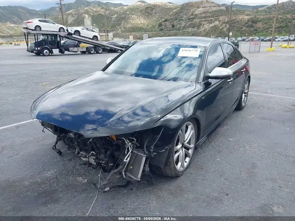 WAUH2AFC8GN123799 2016 AUDI S6 - Image 2