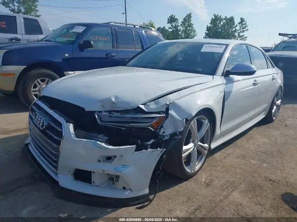 WAUH2AFC9GN141695 2016 AUDI S6 - Image 2