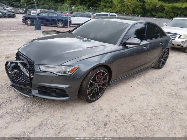 WAUHFAFC1JN041313 2018 AUDI S6 - Image 2