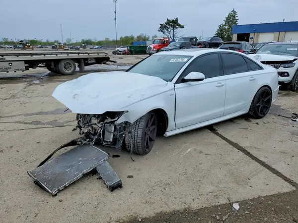 WAUHFAFC4JN008239 2018 AUDI S6