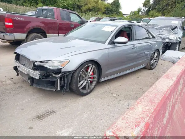 WAUHFAFC6HN067190 2017 AUDI S6 - Image 2