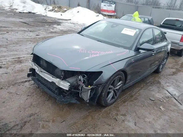 WAUHFAFC6JN000451 2018 AUDI S6 - Image 2