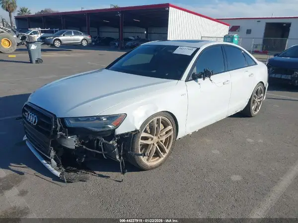 WAUHFAFC7HN126456 2017 AUDI S6 - Image 2