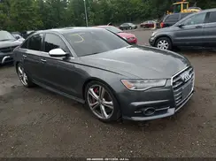 WAUHFBFC0JN103130 2018 AUDI S6