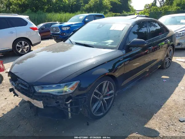 WAUHFBFC8HN049022 2017 AUDI S6 - Image 2
