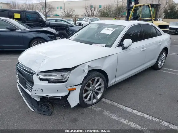 WAUHMAF40KA079588 2019 AUDI A4 - Image 2