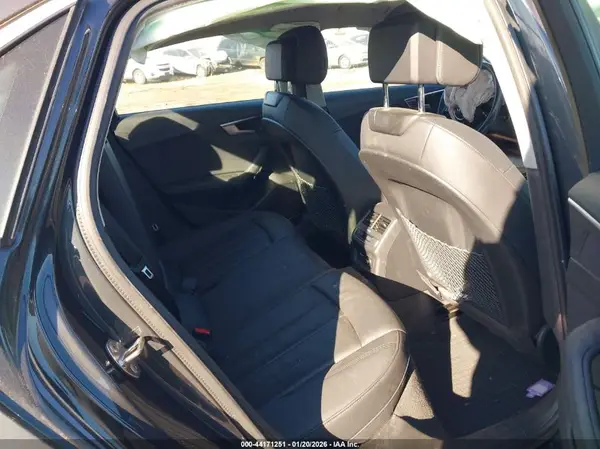 WAUHMAF46KN002183 2019 AUDI A4 - Image 8