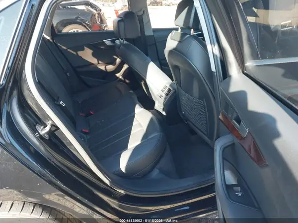 WAUHMAF47KN005285 2019 AUDI A4 - Image 8