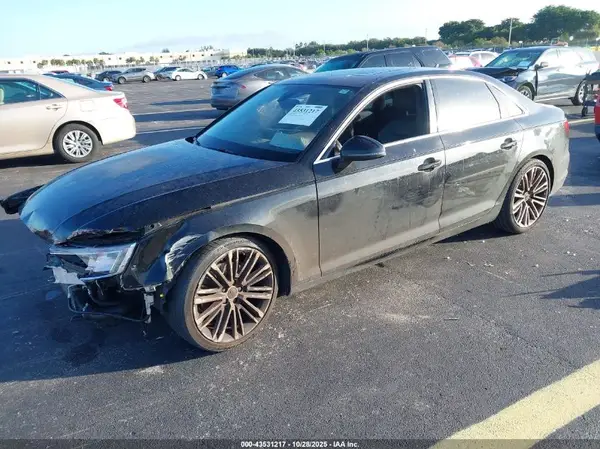 WAUHMAF4XKA055914 2019 AUDI A4 - Image 2