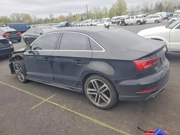 WAUHUHFF4H1056589 2017 AUDI A3 - Image 2