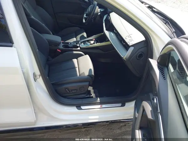 2022 AUDI S3 IAAI lot 42938525 auction photo 5