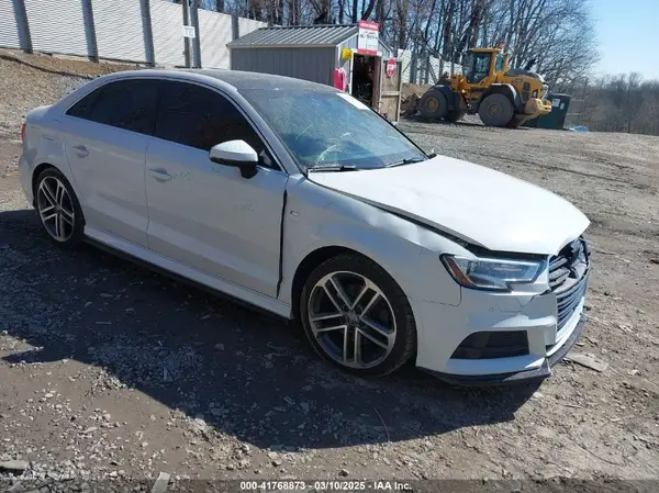 WAUJ8GFF1H1047588 2017 AUDI A3 - Image 1