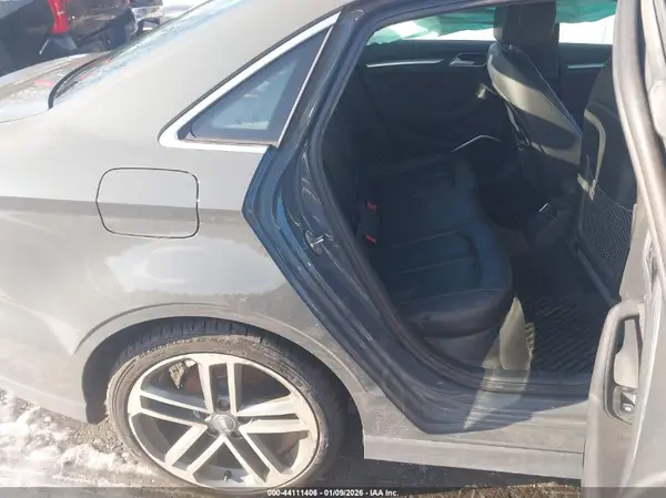 WAUJ8GFF3H1043851 2017 AUDI A3 - Image 8