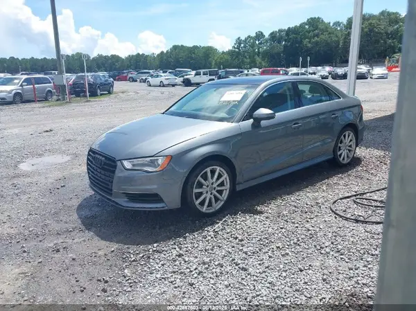 WAUJ8GFF4G1016530 2016 AUDI A3 - Image 2