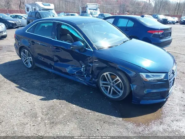 WAUJ8GFF4H1008011 2017 AUDI A3 - Image 1