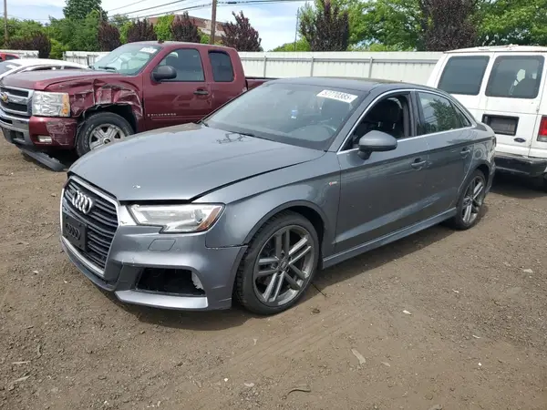 WAUJ8GFF4H1029389 2017 AUDI A3 - Image 1