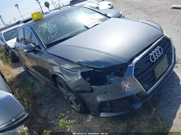 WAUJ8GFF6J1063517 2018 AUDI A3 - Image 1