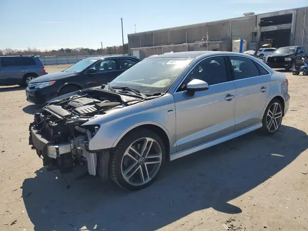 WAUJ8GFF7H1049295 2017 AUDI A3 - Image 1