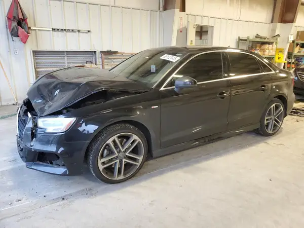 WAUJ8GFF7H1059552 2017 AUDI A3 - Image 1