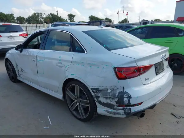 2017 AUDI A3 IAAI lot 42907520 auction photo 3